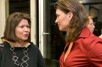 Berührende Fotoausstellung der abcsg.gallery - Kunst hilft Brustkrebspatientinnen