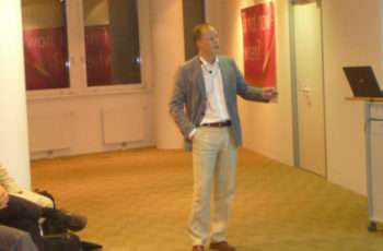 Anspruchsvolles Kick off von ABCSG-34