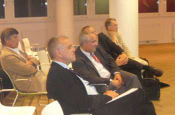 Anspruchsvolles Kick off von ABCSG-34