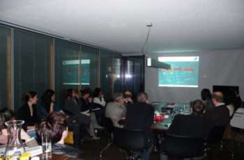 Erfolgreicher 1. Round Table