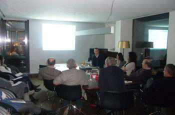 Erfolgreicher 1. Round Table