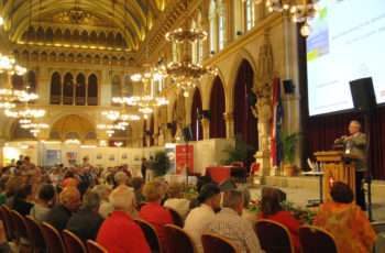 Wiener Krebstag 2013 - Krebs im Alltag - Diagnose, Therapie und was nun?