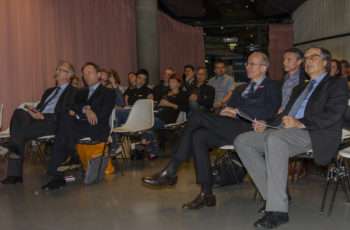 Über 30 BesucherInnen kamen in den Space04 im Kunsthaus Graz.