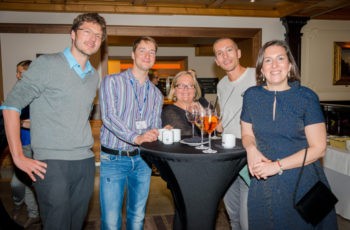 Gute Stimmung beim Salzburger Team mit Grazer Beteiligung: Dr. Gabriel Rinnerthaler, Dr. Matthias Skocic, OA Priv.-Doz. Dr. Brigitte Mlineritsch, Dr. Simon Gampenrieder und Assoz. Prof. Dr. Zsuzsanna Bago-Horvath (v.l.n.r.).
