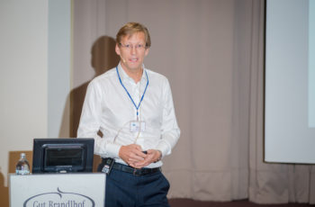 Von der Zürcher Klinik Hirslanden: Priv.-Doz. Dr. Günther Gruber sprach über „Radiotherapie nach Mastektomie“.