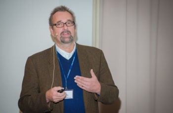 ABCSG-Vorstandsmitglied Prim. Univ.-Doz. Dr. Alexander DeVries klärte über „Radiotherapie der Mammaria-interna-Kette“ auf.