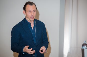 Bei der Oxford Debate über päroperatives MRI das Pro: ABCSG-Vorstandsmitglied Univ.-Prof. Dr. Florian Fitzal.
