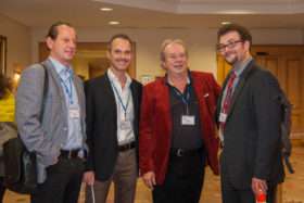 Vorfreude auf das Abendprogramm: ABCSG-Vorstandsmitglied Dr. Christoph Tausch, Dr. Stefan Halper, ABCSG-Vorstandsmitglied OA Dr. Werner Kwasny und Dr. Tadeusz Panhofer