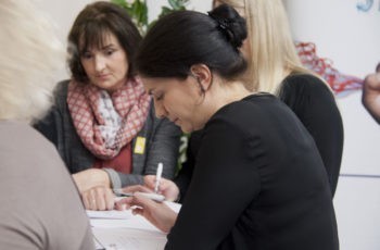 Souveräne Premiere als Gruppensprecherin der gelben Arbeitsgruppe: Dr. Martina Gutschi vom Klinikum Klagenfurt.