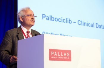 Günther Steger hielt einen umfassenden Vortrag zu den klinischen Daten zu Palbociclib.
