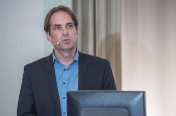 Michael Hubalek fasst ABCSG 40 zusammen und gab einen Überblick über PI3K-Inhibition.