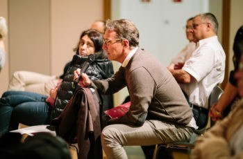 Harald Trapl aus Baden stellte eine Frage zum Procedere.