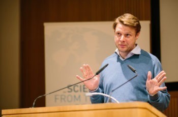 Dass sie Letrozol einnimmt, hat die Patientin lange verschwiegen.