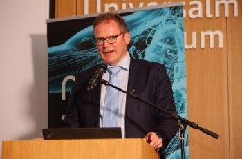Wolfgang Eisterer, Leiter der Abteilung für Innere Medizin in Klagenfurt, referierte über onkologische Konzepte bei der Therapie des Pankreaskarzinoms.