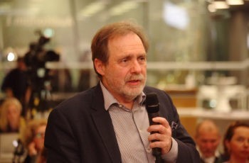Auch aus dem Publikum kamen dazu Fragen.