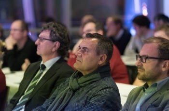 .. und lauschten konzentriert.