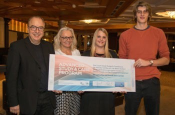 Strahlende PreisträgerInnen im Advanced Study & Care Program: Michael Gnant, Natalija Frank, Nadine Fuchs und Andreas Ronge (v.l.n.r.).