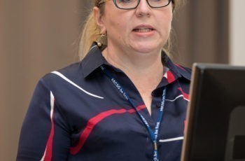 Yelena Devyatko stellt den PAM-50-Test der klinischen Erfahrung gegenüber.