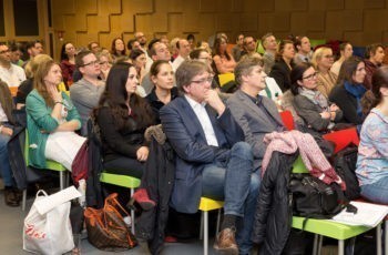 Rund 70 TeilnehmerInnen füllen den Vortragssaal im UK St. Pölten.