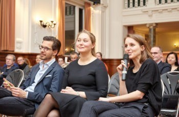 Widerspruch aus dem Publikum: Elisabeth Bergen.