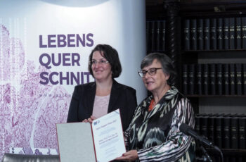 Frau Assoz. Prof. Zsuzsanna Bago Horvath erhält den Hans Popper-Wissenschaftspreis!